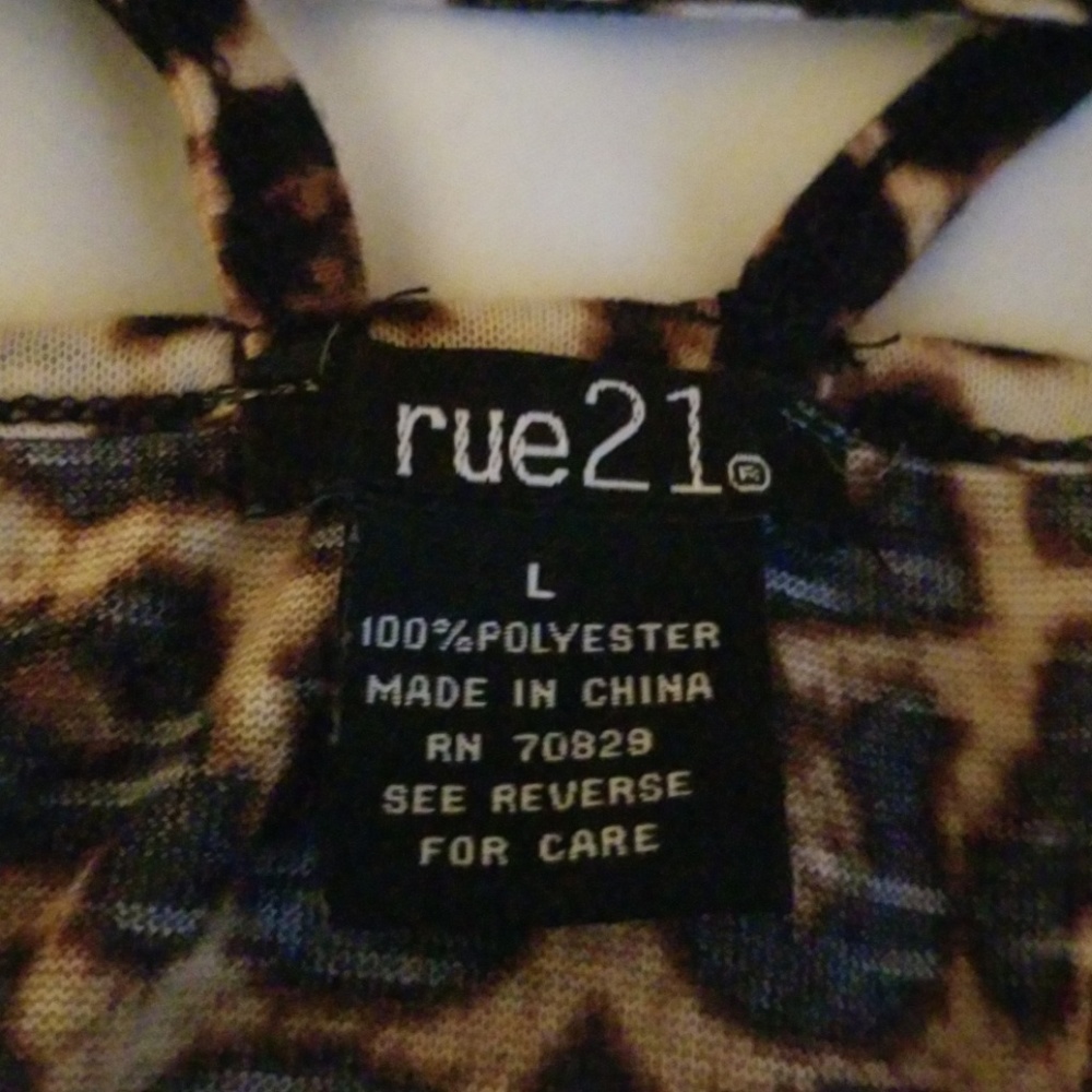 Shirt - Picture 3 of 3